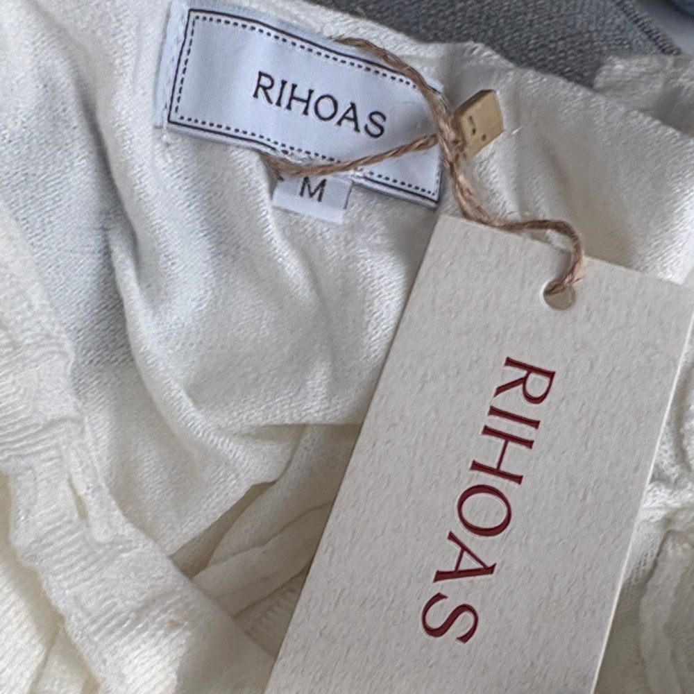 RIHOAS Cream Ruffled Crop Top - Picture 2 of 2